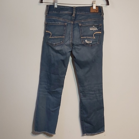 American eagle mid rise super distressed jeans - Picture 2 of 3